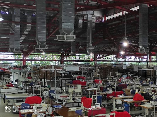 Hệ thống quạt sải cánh lớn HVLS làm mát nhà xưởng